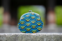Load image into Gallery viewer, Pin-in clasp, Seigaiha/Purse