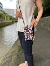 画像をギャラリービューアに読み込む, スマートフォンポシェット 龍郷/Smartphone pochette