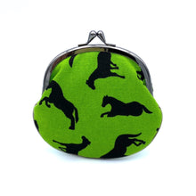 画像をギャラリービューアに読み込む, うま horse