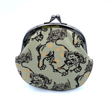 画像をギャラリービューアに読み込む, ピン入りがま口 獅子/Purse