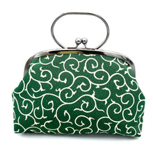 画像をギャラリービューアに読み込む, がま口ポーチ(大)ちりめん唐草/Bag/Pouch