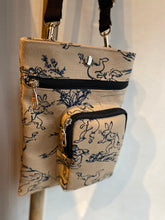 画像をギャラリービューアに読み込む, 2wayポシェット(大)鳥獣戯画/Pochette