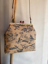 画像をギャラリービューアに読み込む, アンティークスクエアがま口ポシェット 鳥獣戯画/Pochette