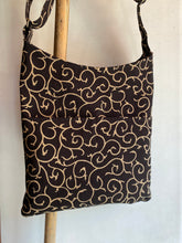 Load image into Gallery viewer, Canvas arabesque shoulder bag