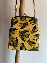 画像をギャラリービューアに読み込む, がま口ポシェット ミミズク/Pochette