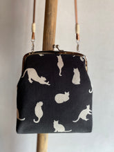 画像をギャラリービューアに読み込む, がま口ポシェット ねこ/Pochette