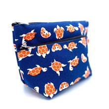 画像をギャラリービューアに読み込む, マチ付き2段ファスナーポーチ かめ/Pouch