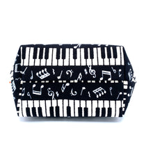 画像をギャラリービューアに読み込む, マチ付き2段ファスナーポーチ 音符/Pouch
