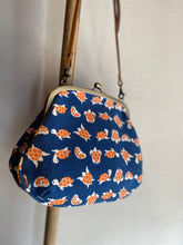 画像をギャラリービューアに読み込む, アンティークがま口ポシェット かめ/Pochette