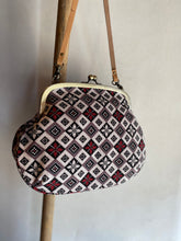 画像をギャラリービューアに読み込む, アンティークがま口ポシェット 龍郷/Pochette