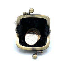 将图片加载到图库查看器,四件套迷你扣,绉绸蔓藤花纹(黑色)/钱包