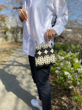 画像をギャラリービューアに読み込む, がま口ポシェット こま犬/Pochette