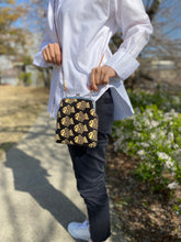 画像をギャラリービューアに読み込む, がま口ポシェット たいやき/Pochette