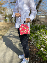 画像をギャラリービューアに読み込む, がま口ポシェット こぶた/Pochette