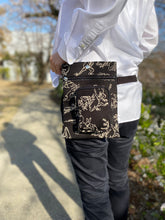 画像をギャラリービューアに読み込む, 2wayポシェット(大)鳥獣戯画/Pochette