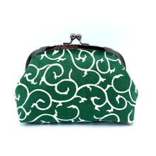 画像をギャラリービューアに読み込む, がま口ポーチ(大)帆布唐草/Bag/Pouch