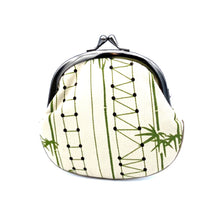 Load image into Gallery viewer, Pin-in clasp purse, bamboo/Purse