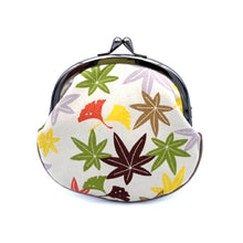 画像をギャラリービューアに読み込む, ピン入りがま口 紅葉/Purse