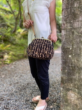 画像をギャラリービューアに読み込む, アンティークがま口ポシェット いろはにほへと/Pochette