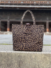 画像をギャラリービューアに読み込む, 唐草 arabesque