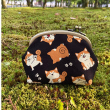 画像をギャラリービューアに読み込む, 秋田犬