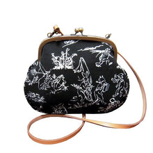 画像をギャラリービューアに読み込む, アンティークがま口ポシェット 鳥獣戯画