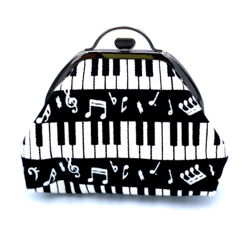 ピアノ piano